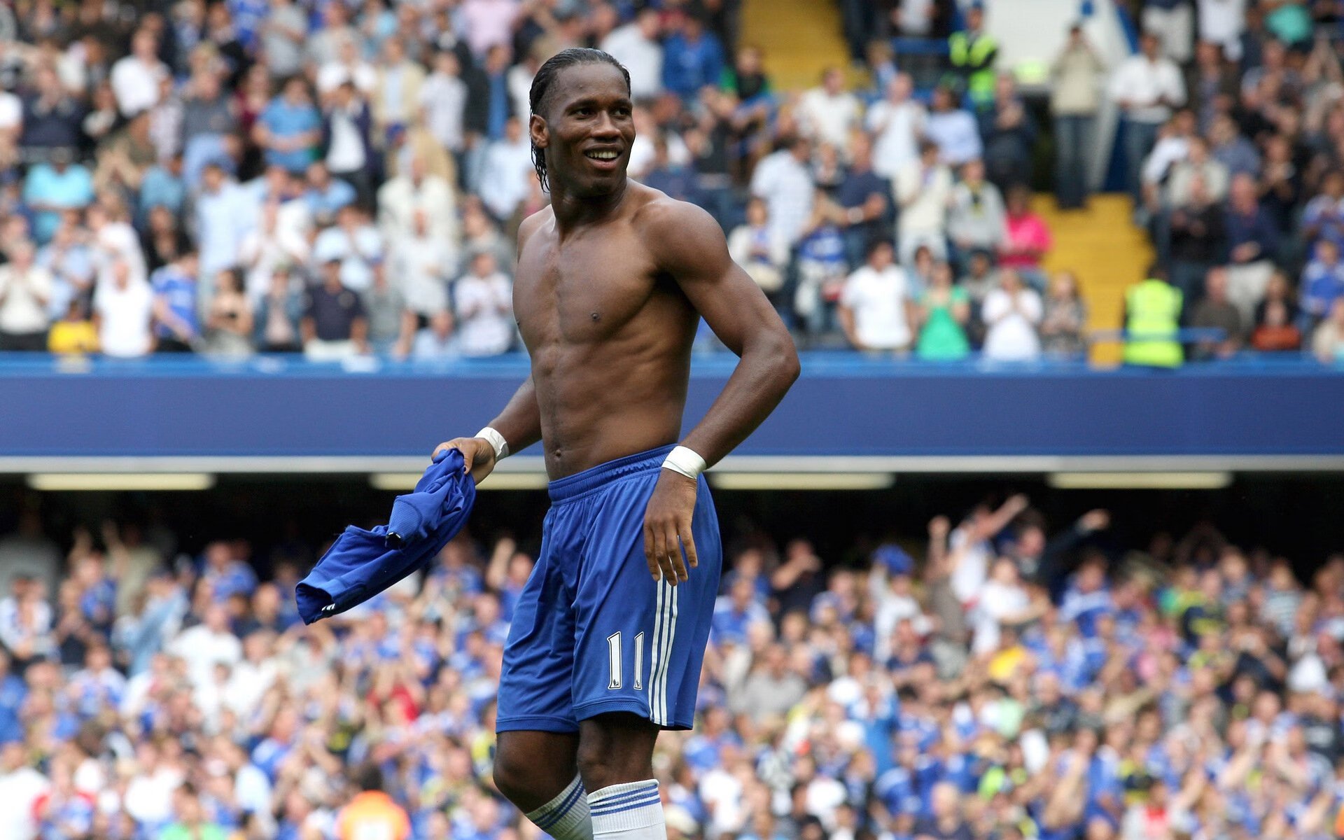 开云体育官方网站-波兰队未来发展：通过选手轮换与策略调整增强战术灵活性，波兰队实力如何